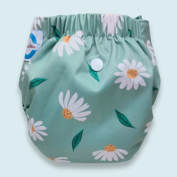 Modern Washable Cloth Diaper (১ পিস মডার্ন ক্লথ ডায়াপারের সাথে ২ টি প্যাড) – Daisy